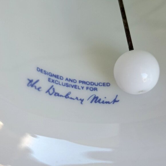 AK Kaiser Porcelain Collectible Bell Danbury Mint Flowers Pheasant Bird Vintage - Picture 10 of 13